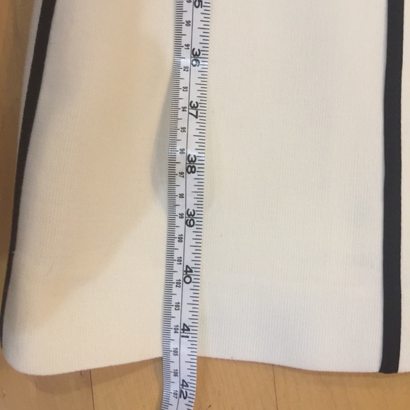 Winter white with black line dress by Escada - Picture 6 of 8